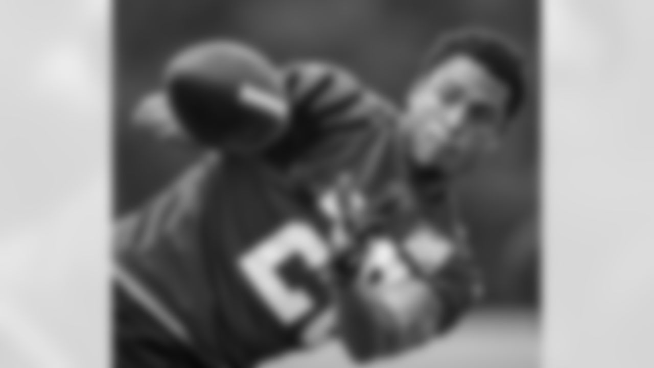 CB Isaiah Oliver
