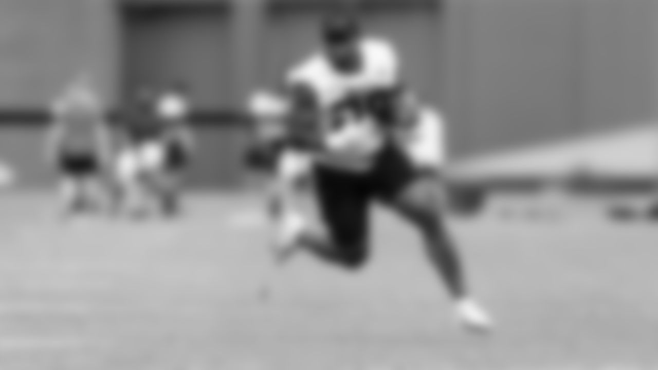 2021 Offseason Field Work | Matt Ryan, Kyle Pitts and Mike Davis' quads ...