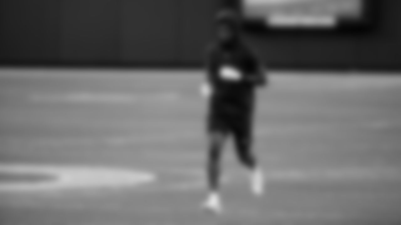 Atlanta Falcons wide receiver Calvin Ridley #18 warms up before the game the against Green Bay Packers on October 5, 2020. (Photo by Kyle Hess/AtlantaFalcons)