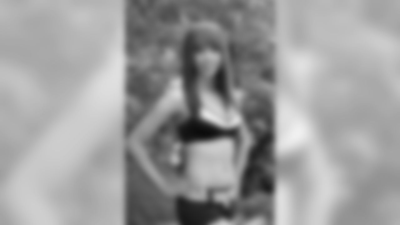 Ariel A. // 2011 Atlanta Falcons Cheerleaders Studio Shots // 2011 // Atlanta -