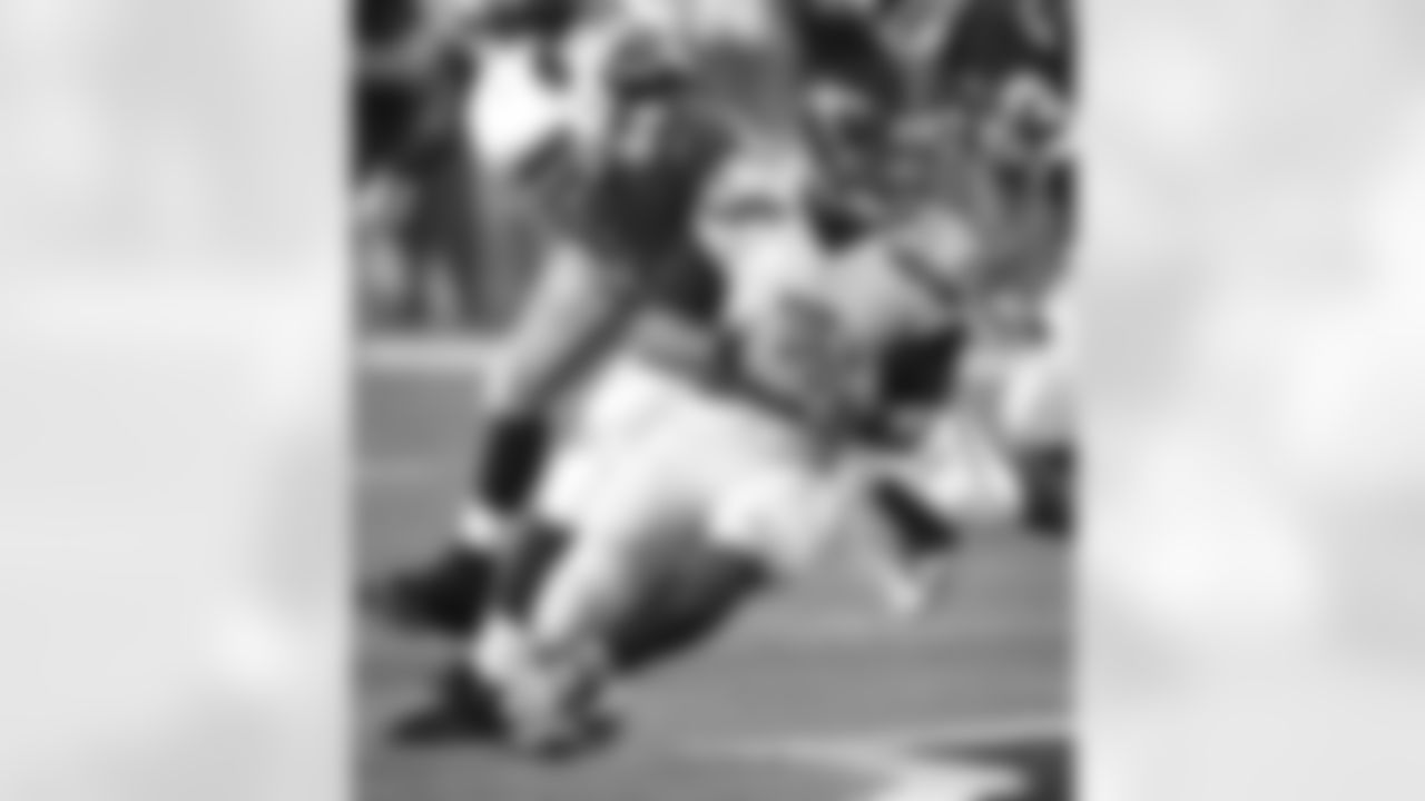 Dwight Freeney vs. Russell Wilson.