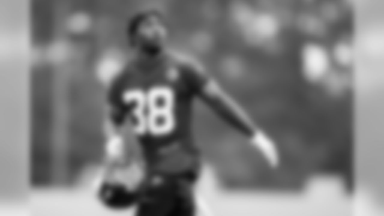 July 23, 2019 - RB Kenjon Barner on the second day of practice. (Photo by Kara Durrette/Atlanta Falcons)