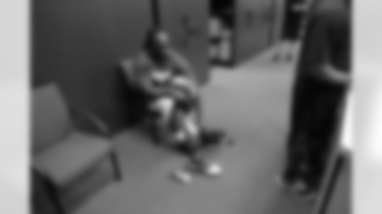 Former Alabama LB Jerrell Harris tries on some new cleats // 2012 Rookies Report // May 10, 2012 // Flowery Branch -