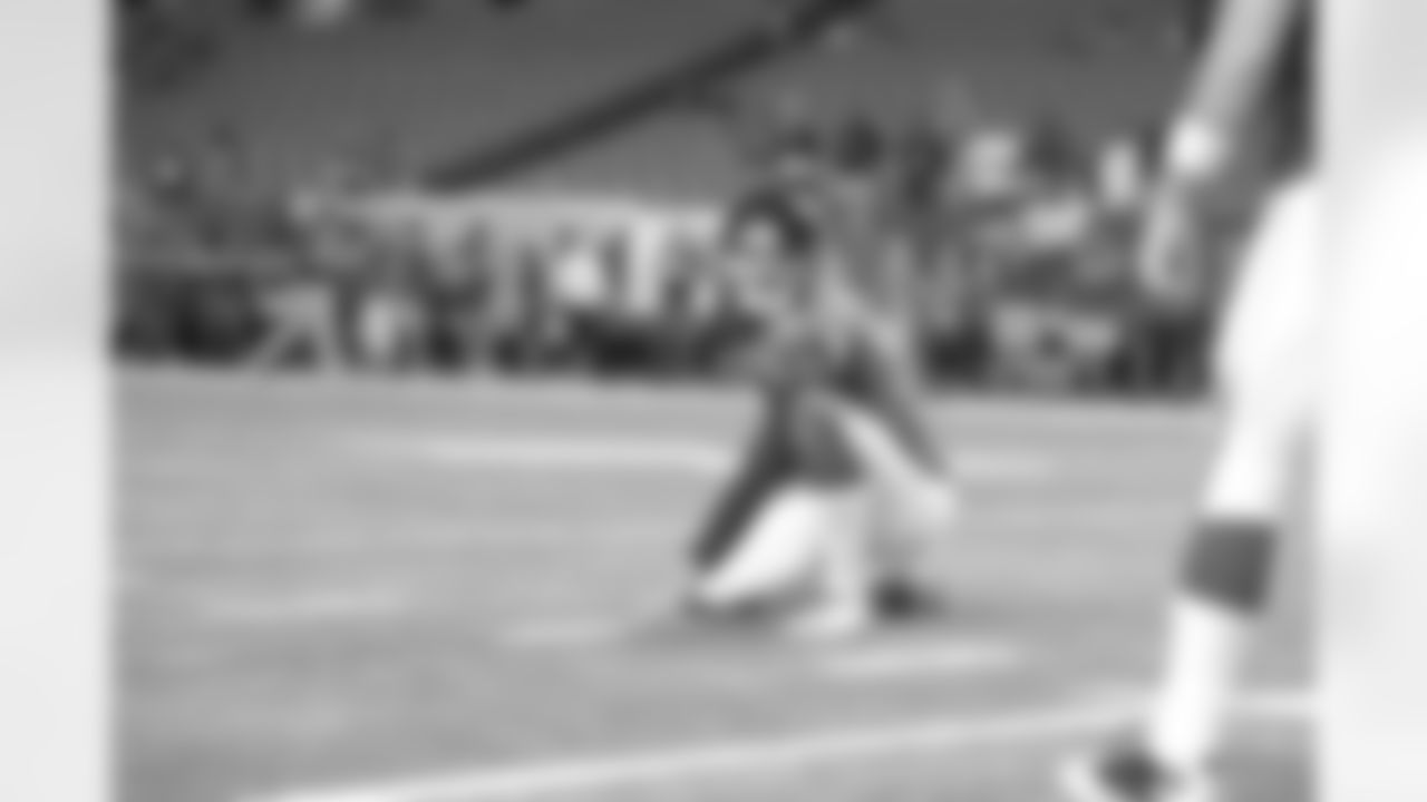 Matt Bosher warms up during pregame