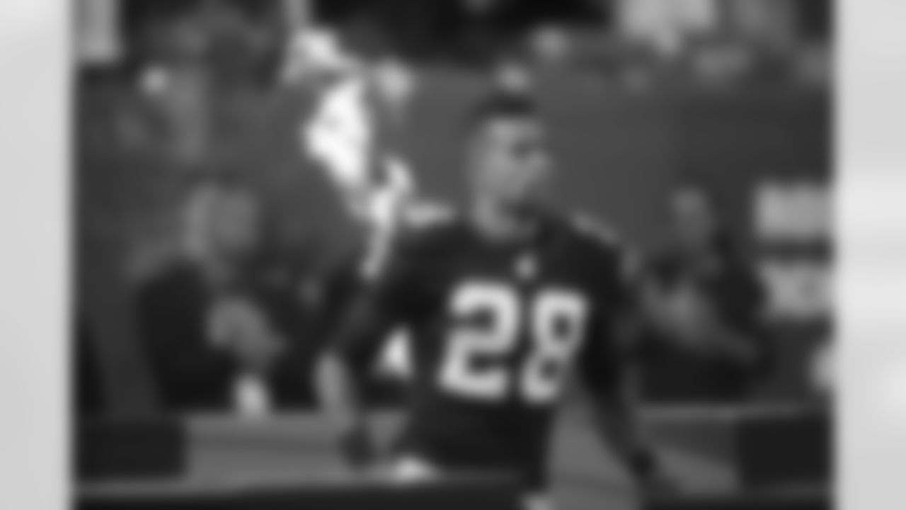 Safety Thomas Decoud takes the field