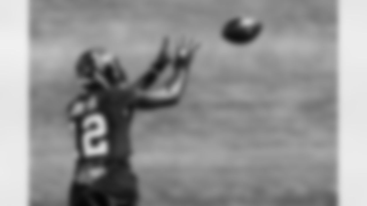 WR Mohamed Sanu