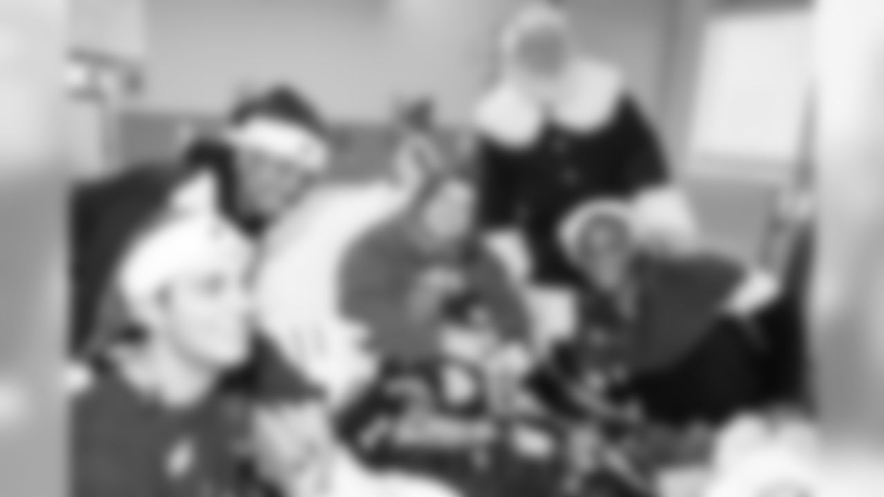 CHOACaroling_KD_12172018_0515