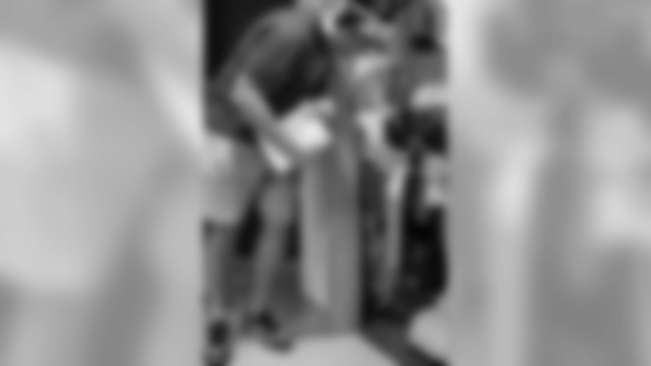 CHOACaroling_KD_12172018_0058
