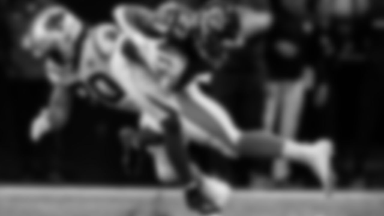 Atlanta Falcons strong safety Damontae Kazee #27