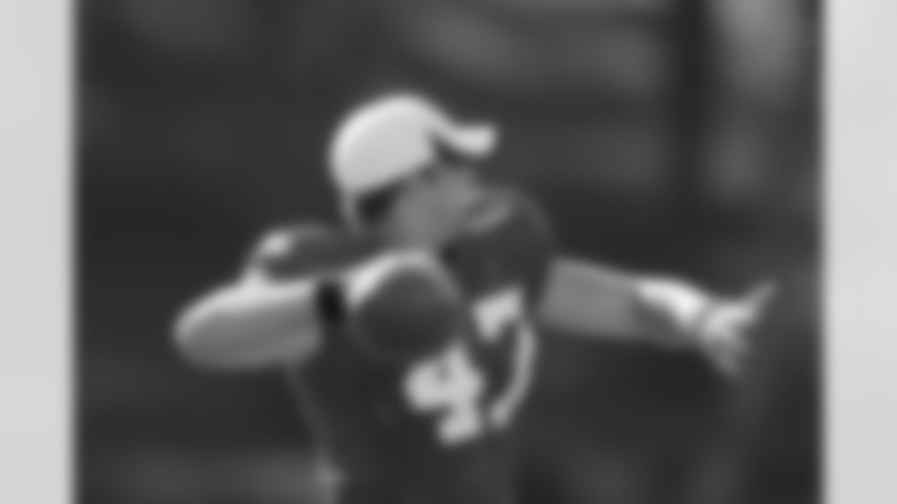 LS Josh Harris