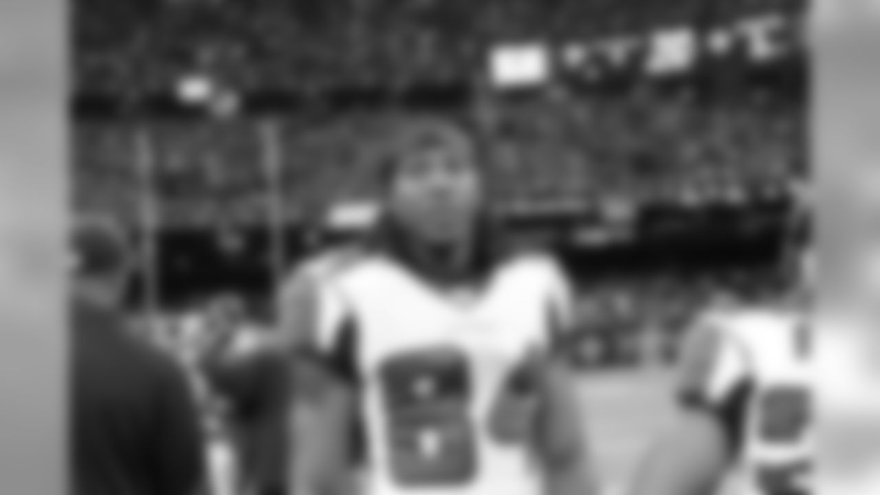 The Falcons and Saints face off in the Superdome for a shot at the NFC South title // Falcons at Saints - 2011 // Dec. 26, 2011 // New Orleans -