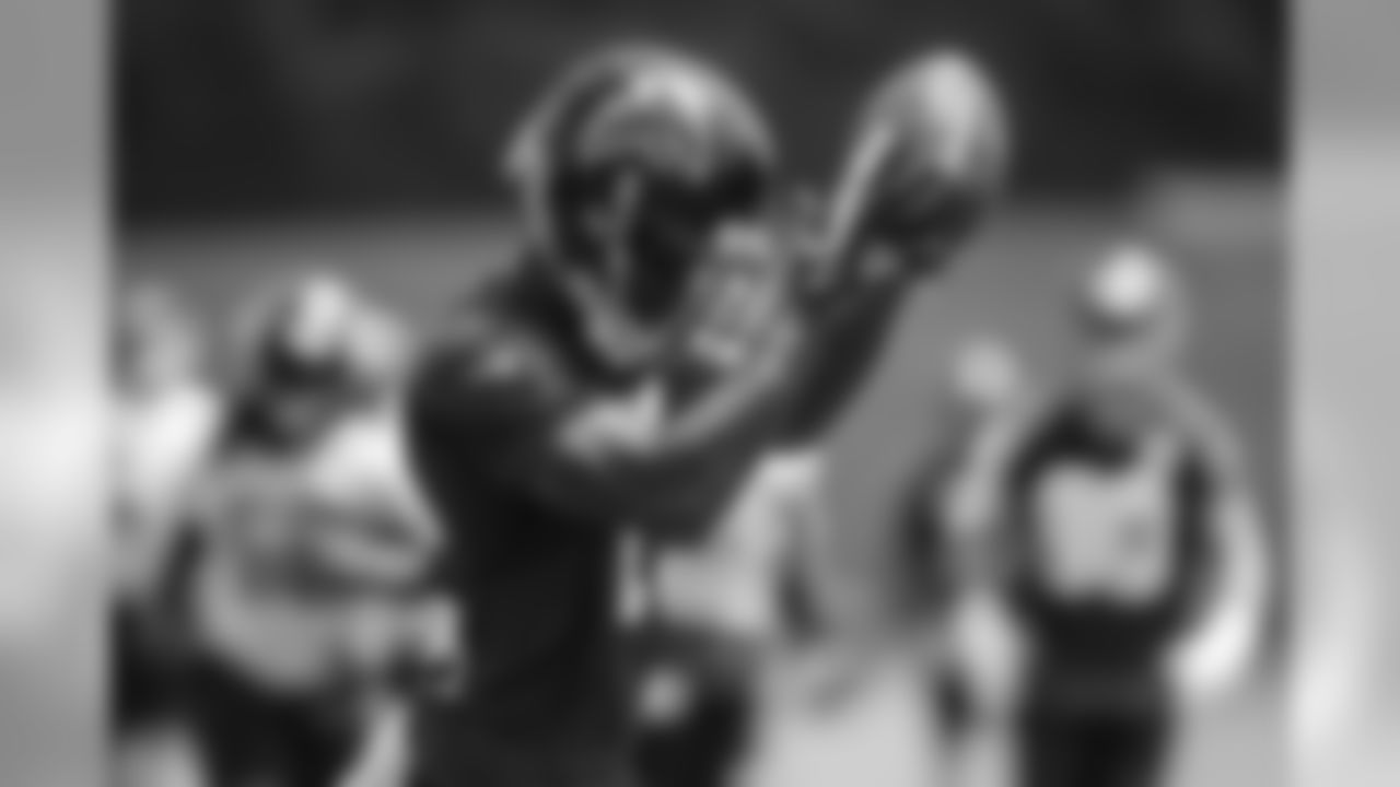 WR Christian Blake