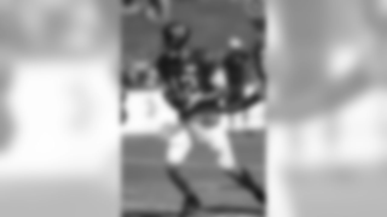 QB Sean Renfree