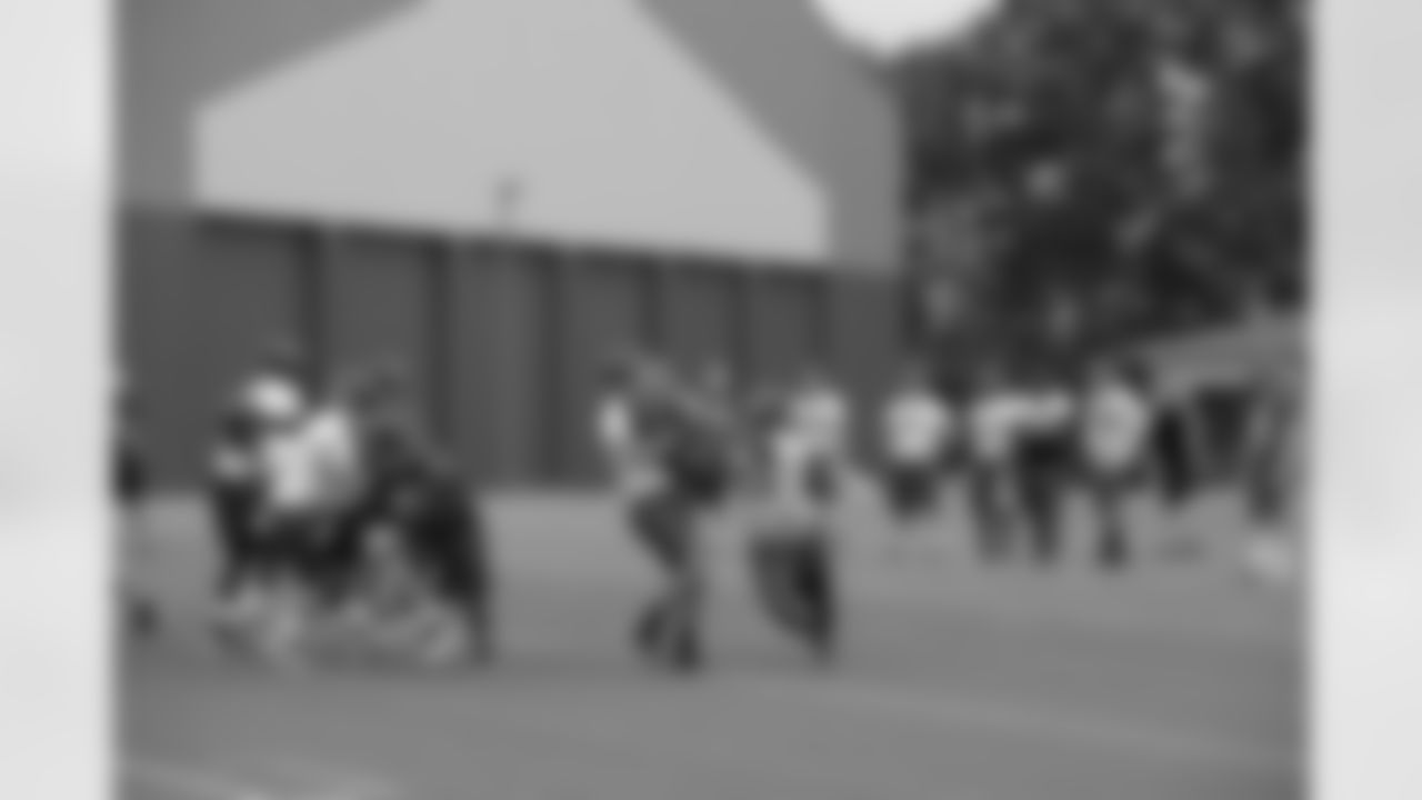 The Atlanta Falcons began their first session of OTAs in Flowery Branch // Offseason Training Activities - 2012 // May 29, 2012 // Flowery Branch, Ga. -