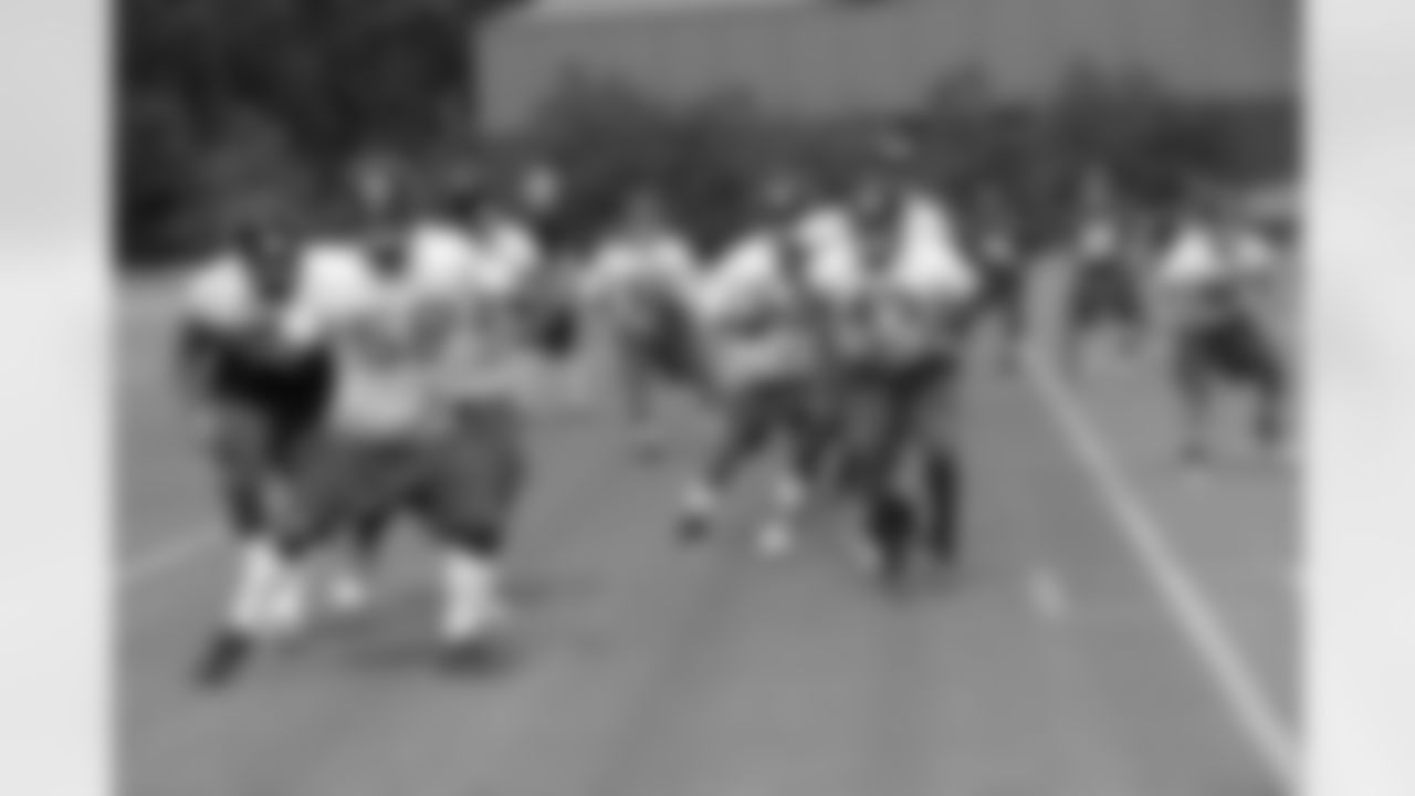 The Atlanta Falcons continued their second week of OTAs in Flowery Branch // Offseason Training Activities - 2012 // June 6, 2012 // Flowery Branch, Ga. -