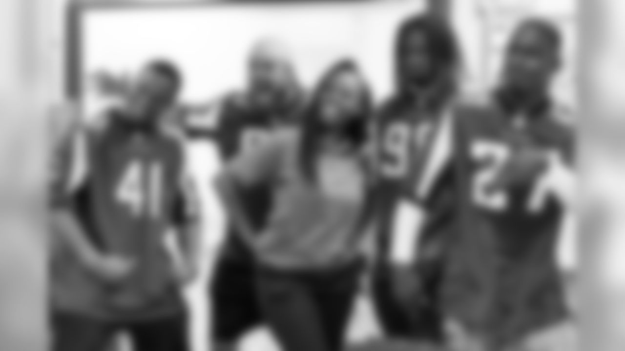 S Damontae Kazee , DB Sharrod Neasman, DE Takkarist McKinley, G Ben Garland
Atlanta Falcons / Kara Durrette