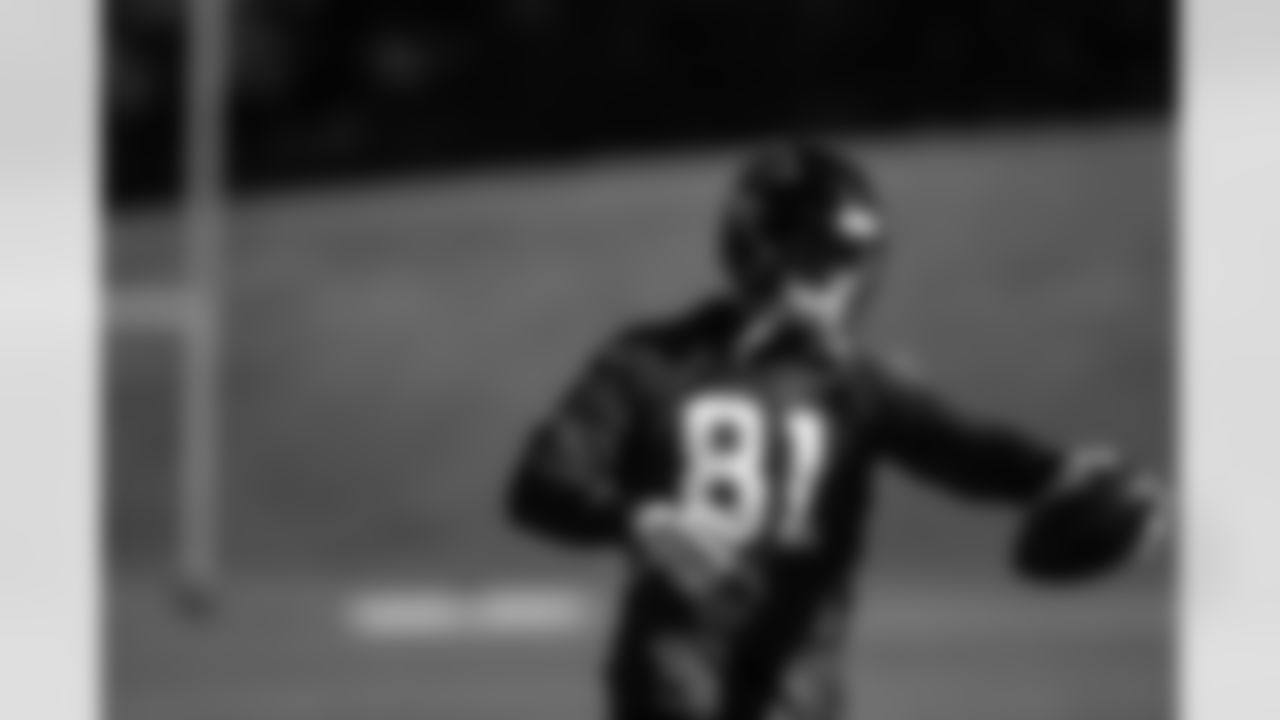 TE Austin Hooper
Atlanta Falcons/ Carmen Mandato