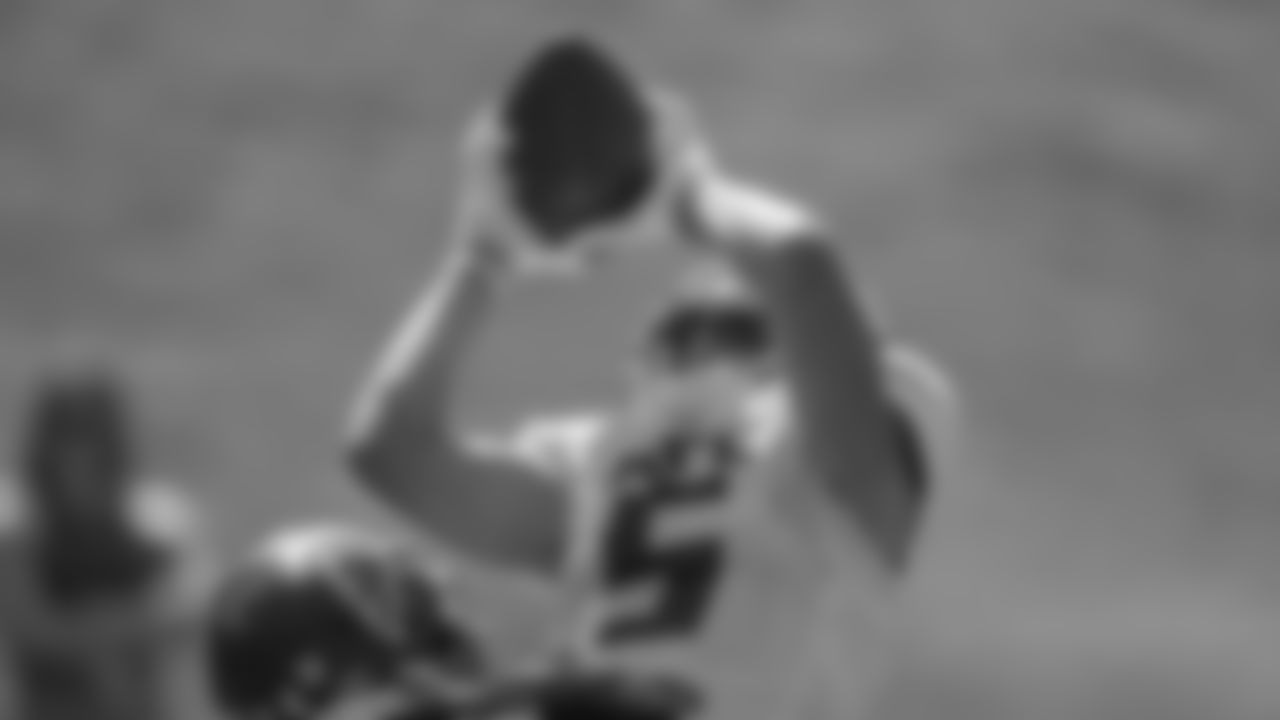 Atlanta Falcons wide receiver Drake London #5 catches a pass over defensive back Clark Phillips III #34 during AT&T Atlanta Falcons Training Camp at Atlanta Falcons Training Facility in Flowery Branch, Ga. on Monday, July 31, 2023. (Photo by Shanna Lockwood/Atlanta Falcons)