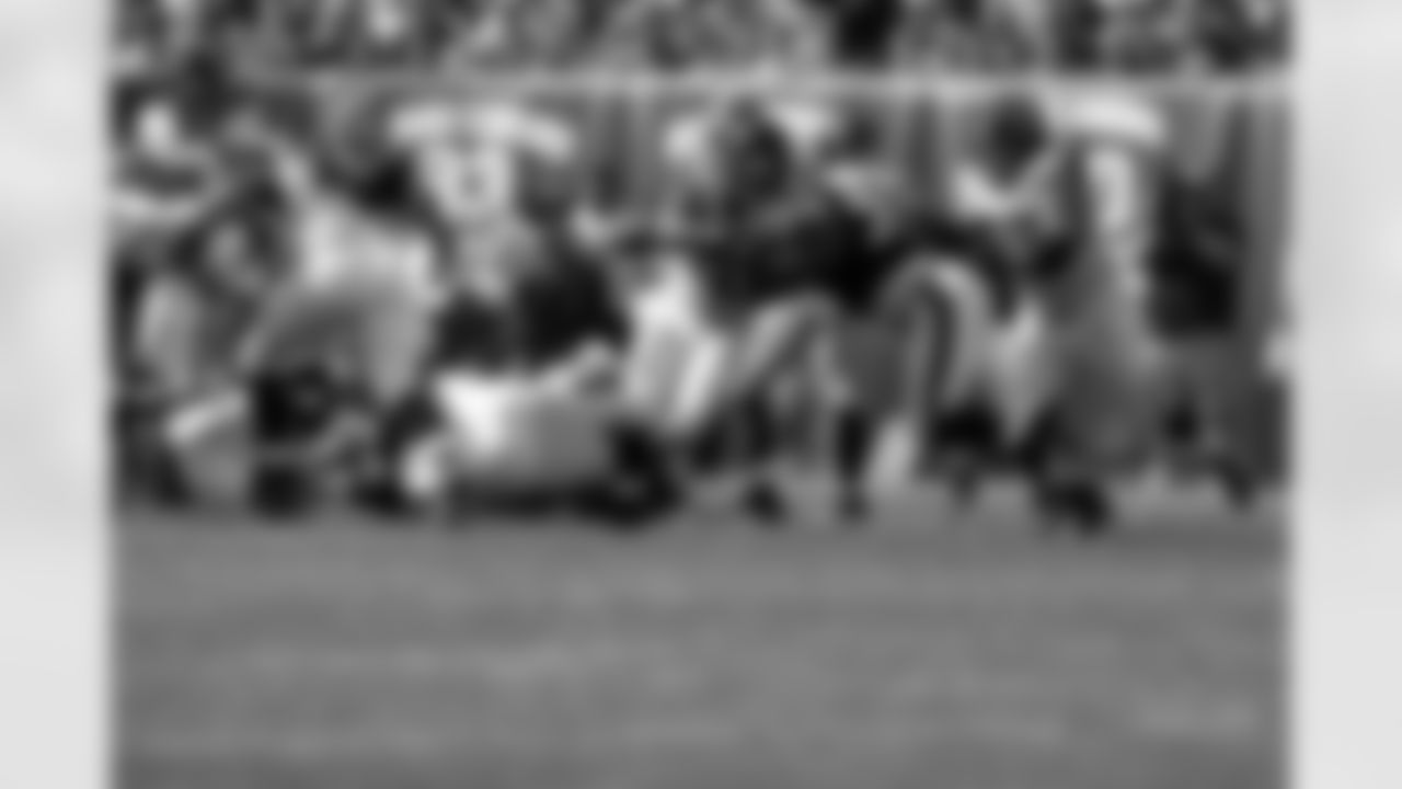 Falcons at Browns // 10/10/10 - Cleveland Browns Stadium