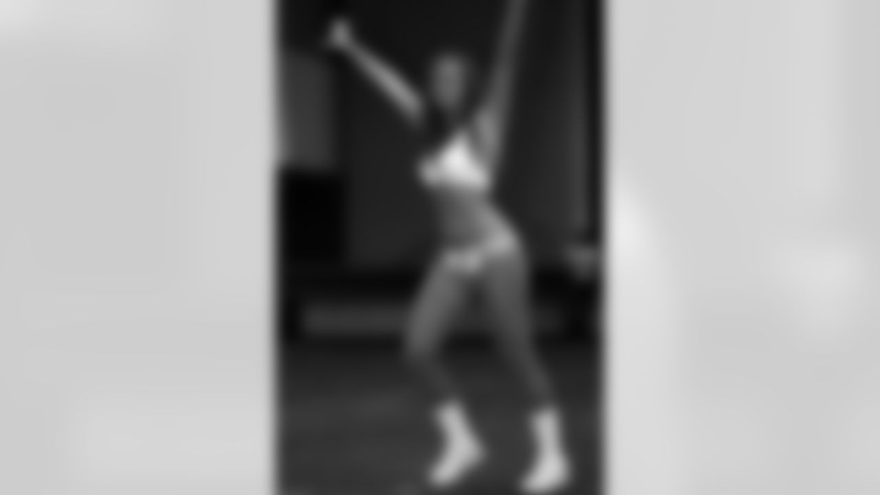 Katharine M. // 2011 Atlanta Falcons Cheerleaders Preliminary Tryouts // 2011 // Atlanta -