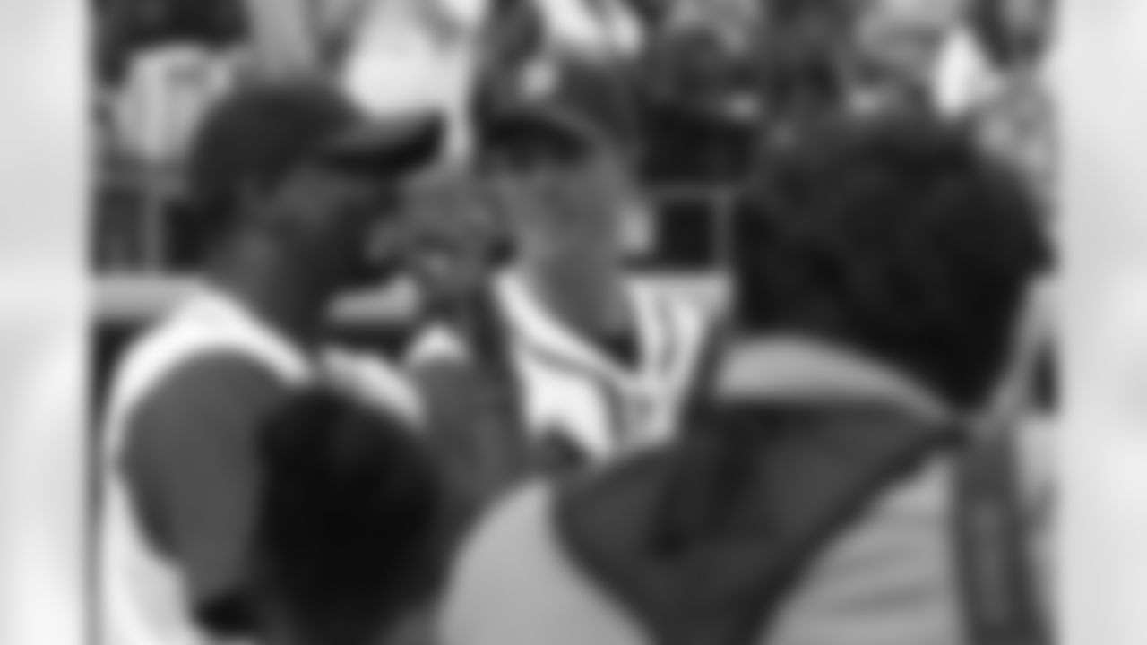 Matt Ryan chats with former Boston Celtics star Dee Brown