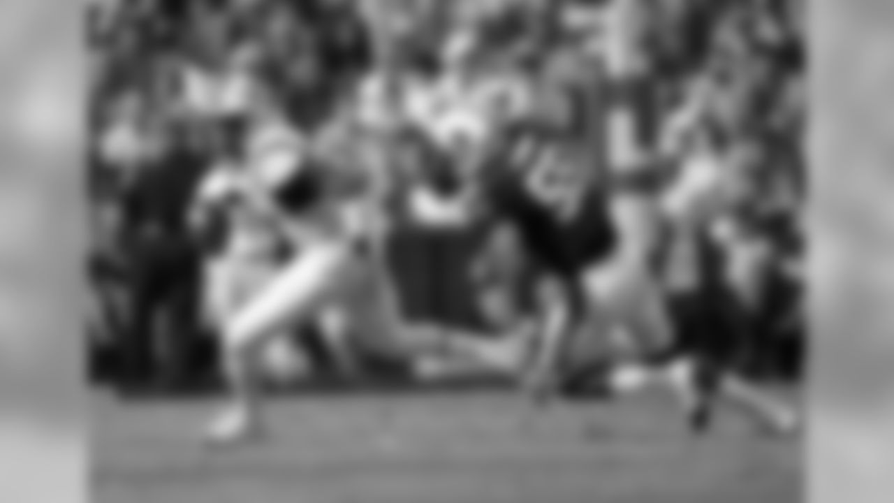 Corey Lemonier, Auburn - Strong and fast, Lemonier played 2012 through an ankle injury. He's likely a second-day pick, but could be great value then.