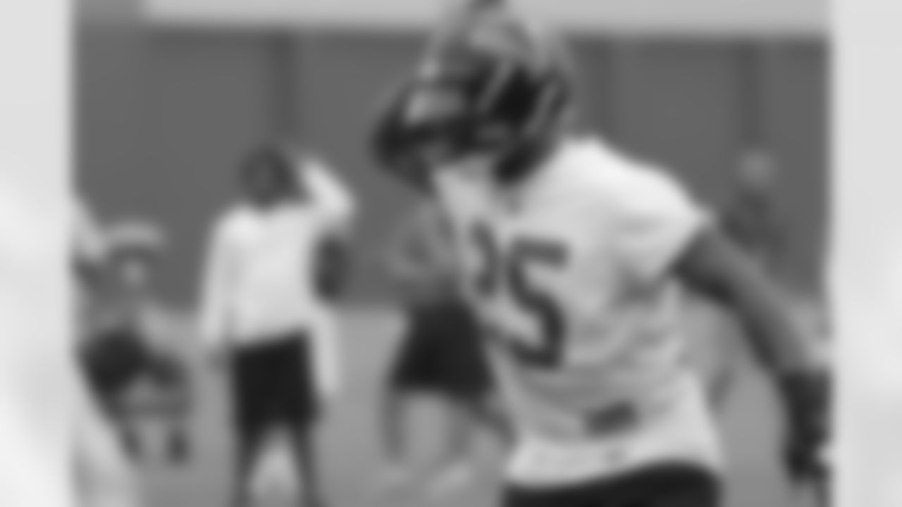 Photo: Jimmy Cribb, AtlantaFalcons.com
