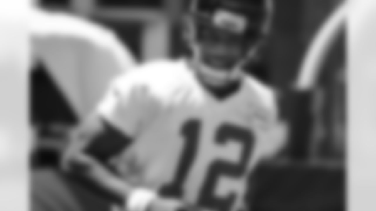 WR Mohamed Sanu