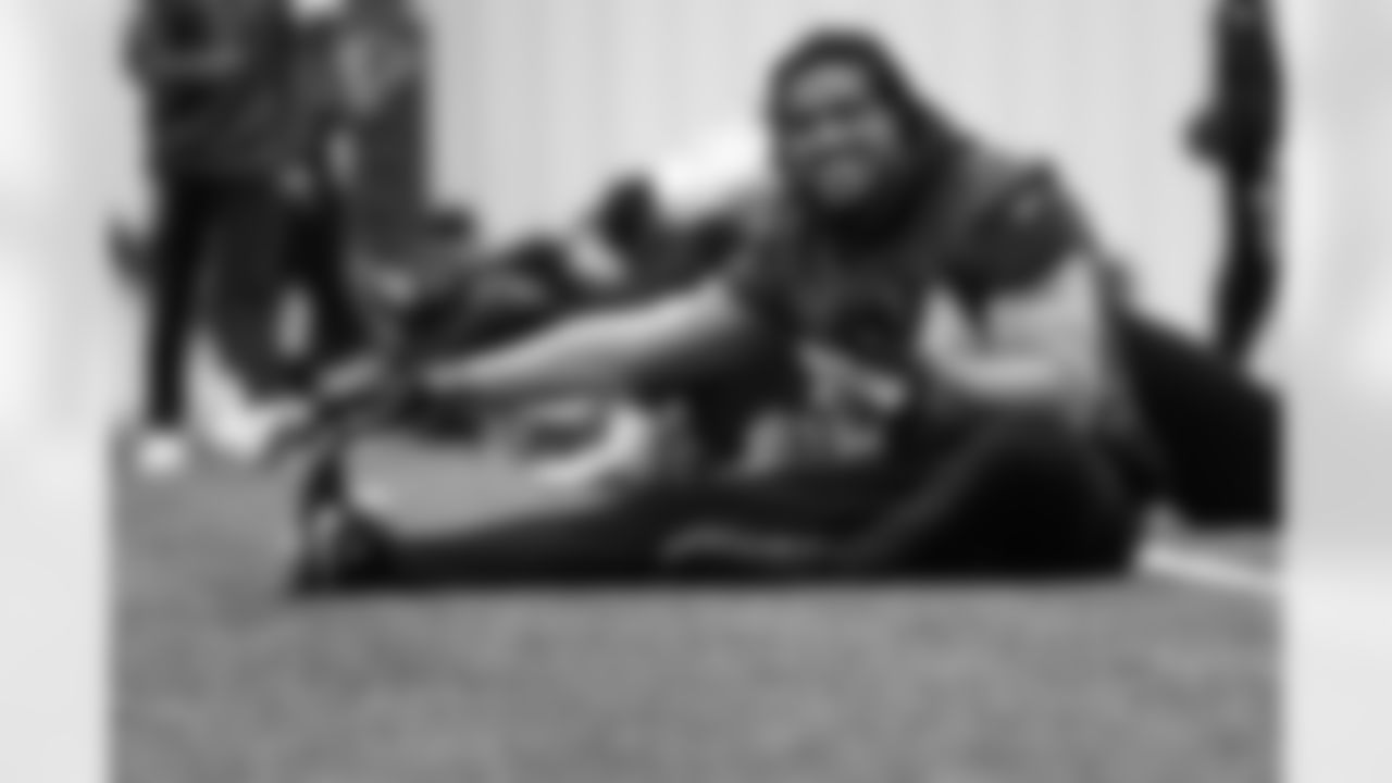 OLB Vic Beasley Jr
Atlanta Falcons/Carmen Mandato