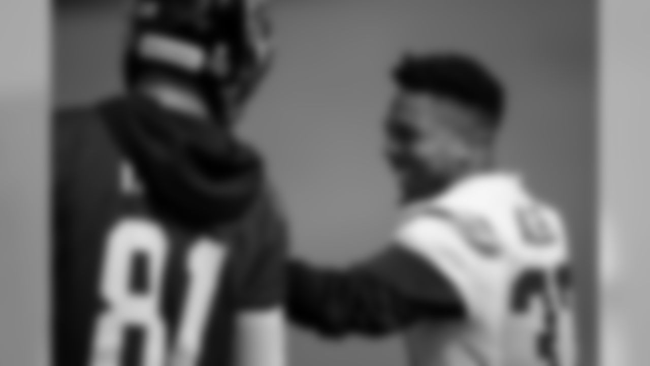 Atlanta Falcons free safety Ricardo Allen #37 laughs with tight end Austin Hooper #81 during practice. (Photo by Kara Durrette/Atlanta Falcons)
