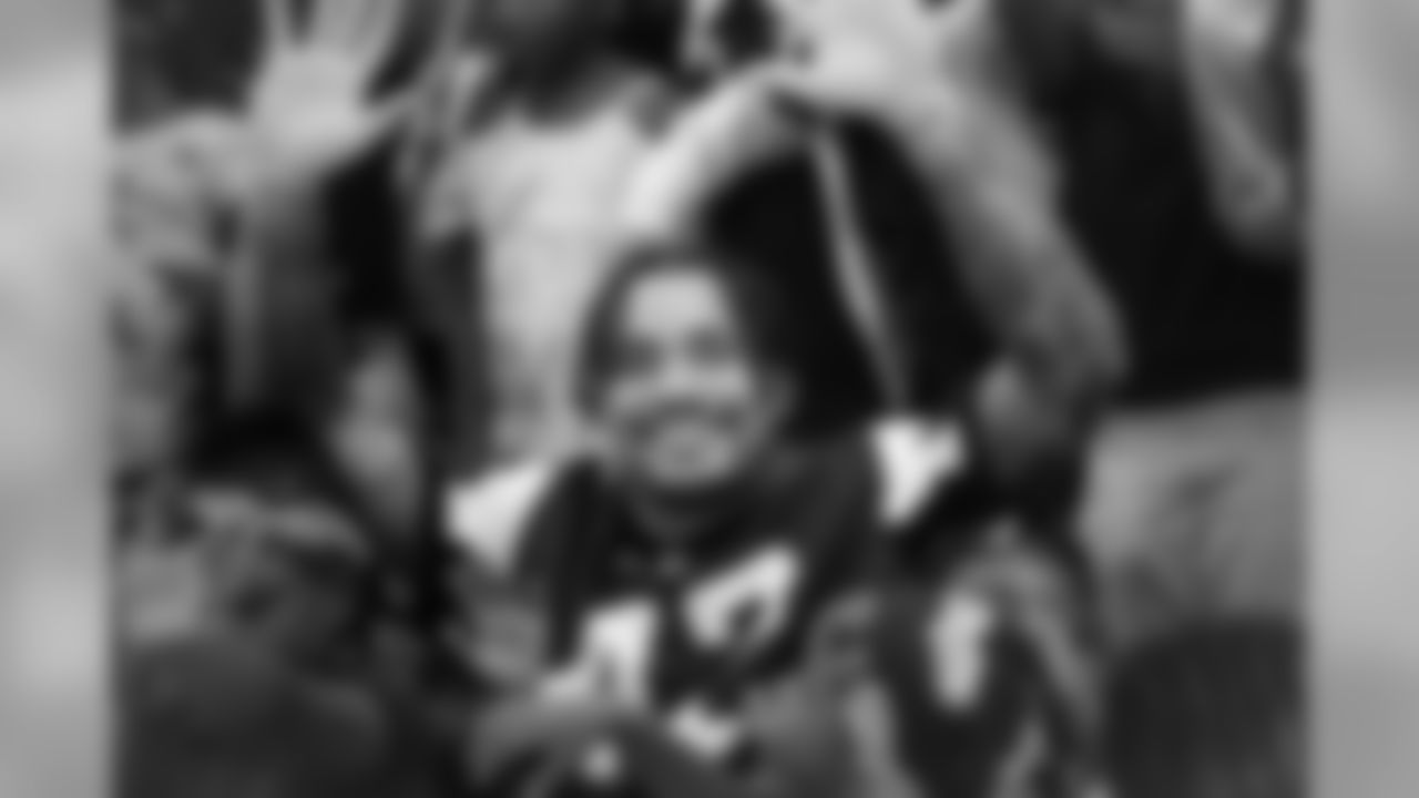 LB Duke Riley
Atlanta Falcons / Carmen Mandato