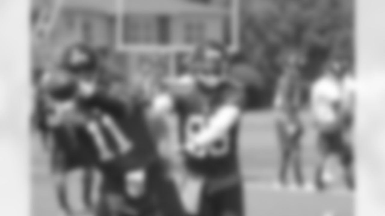 Wide receivers Julio Jones and Harry Douglas run a drill // 2012 Atlanta Falcons Minicamp - Day 1 // June 19, 2012 // Flowery Branch, Ga. -
