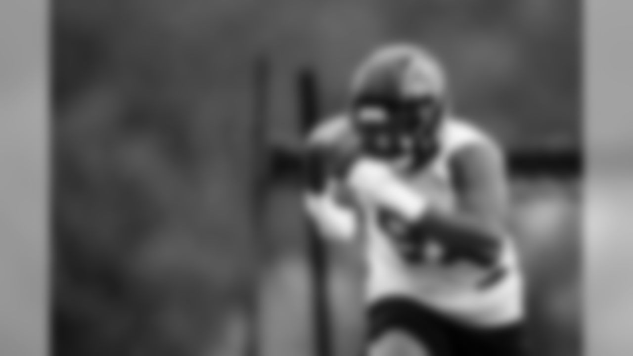 DE Chris Odom