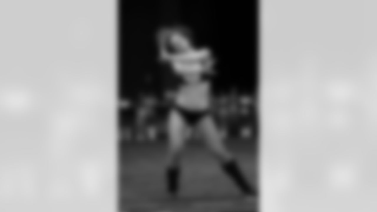 Tamara H. // 2011 Atlanta Falcons Cheerleaders Preliminary Tryouts // 2011 // Atlanta -