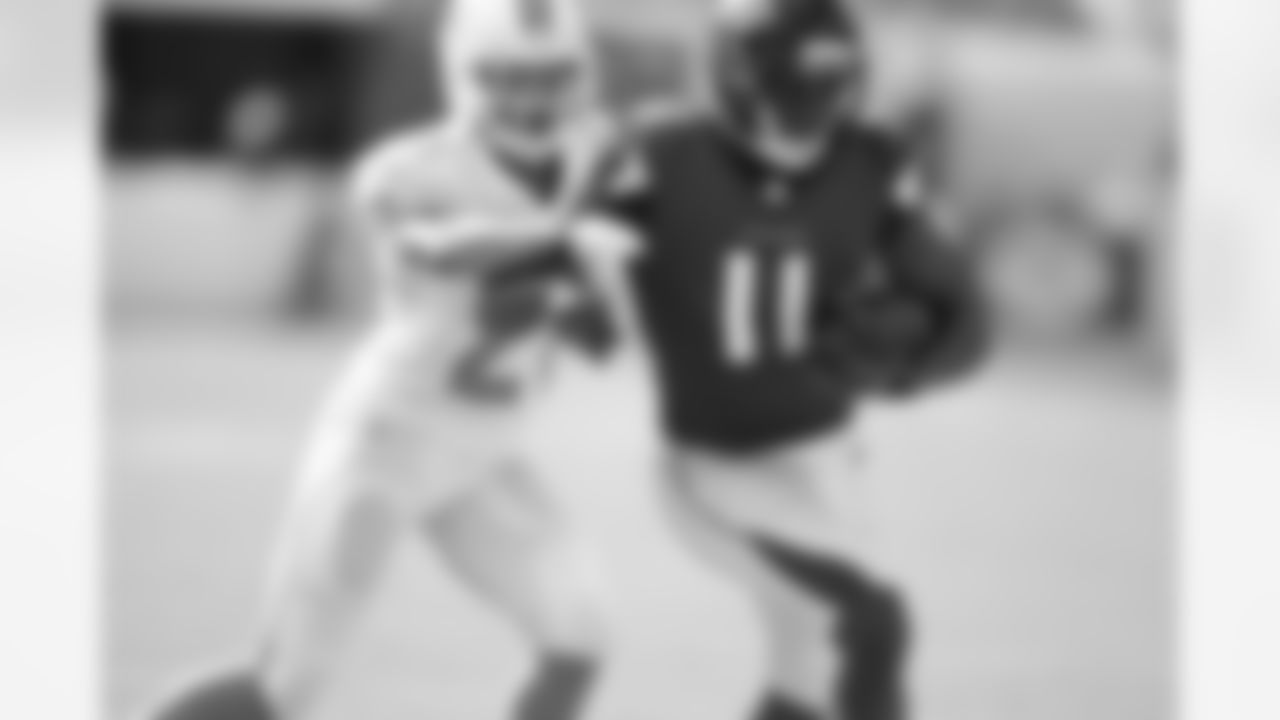 WR Julio Jones