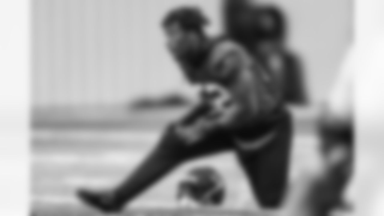 DE Bruce Irvin