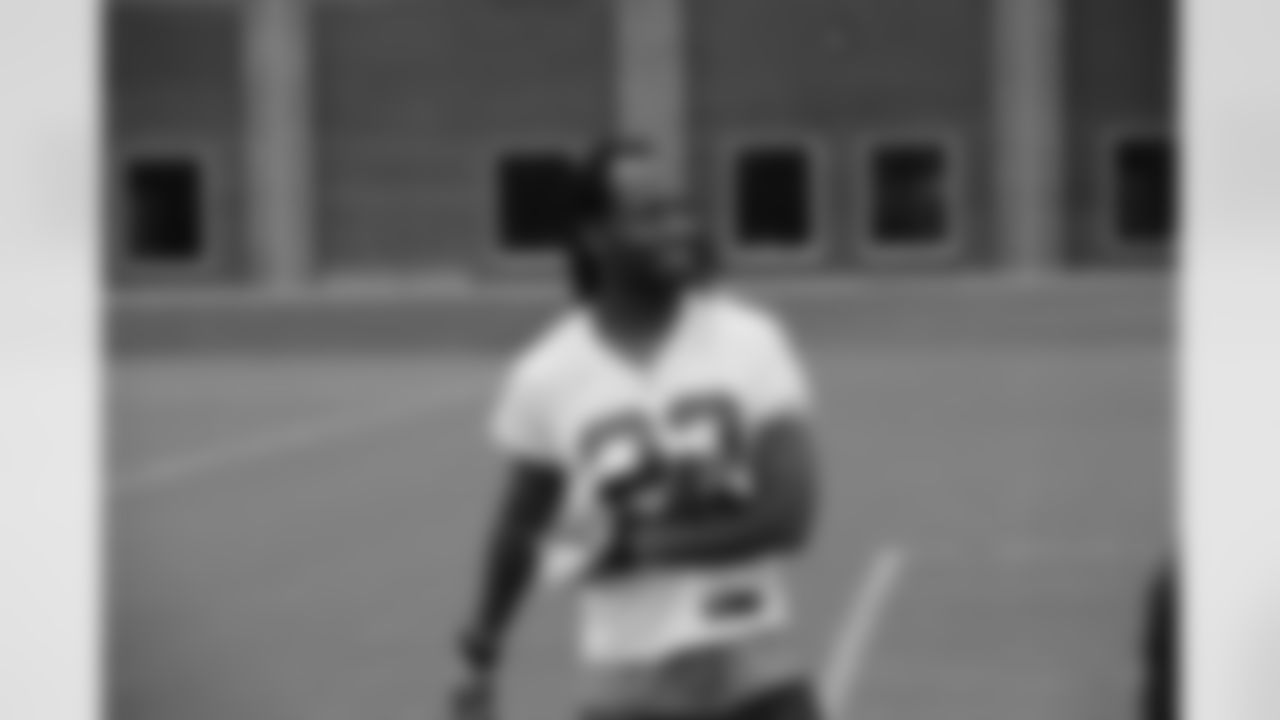 The Atlanta Falcons began their first session of OTAs in Flowery Branch // Offseason Training Activities - 2012 // May 29, 2012 // Flowery Branch, Ga. -