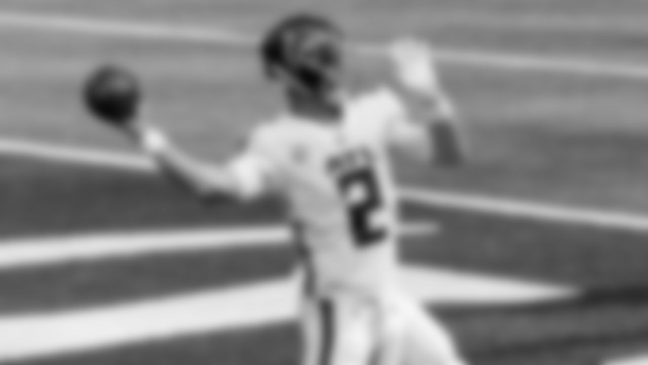 Atlanta Falcons quarterback Matt Ryan #2 warms up before the game against the Minnesota Vikings on October 18, 2020. (Photo by Cato Cataldo/AtlantaFalcons)