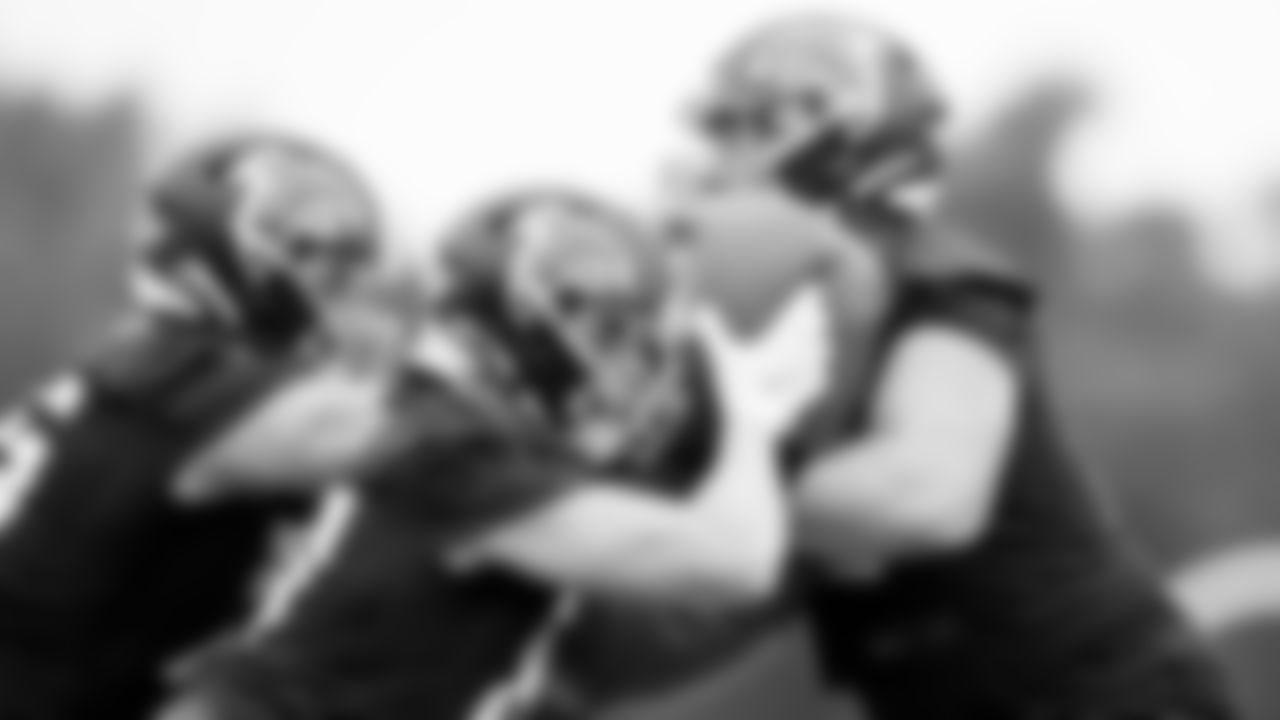 Atlanta Falcons offensive tackle Kaleb McGary #76, tight end Jaeden Graham #87 and offensive guard John Wetzel #75 work at AT&T Atlanta Falcons Training camp on August 13, 2020 in Flowery Branch, Ga. (Photo by Kara Durrette/Atlanta Falcons)