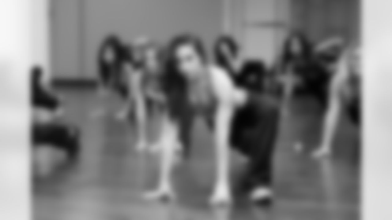 Jennifer T. // Atlanta Falcons Cheerleaders Practice // 7/7/2011 // Atlanta -