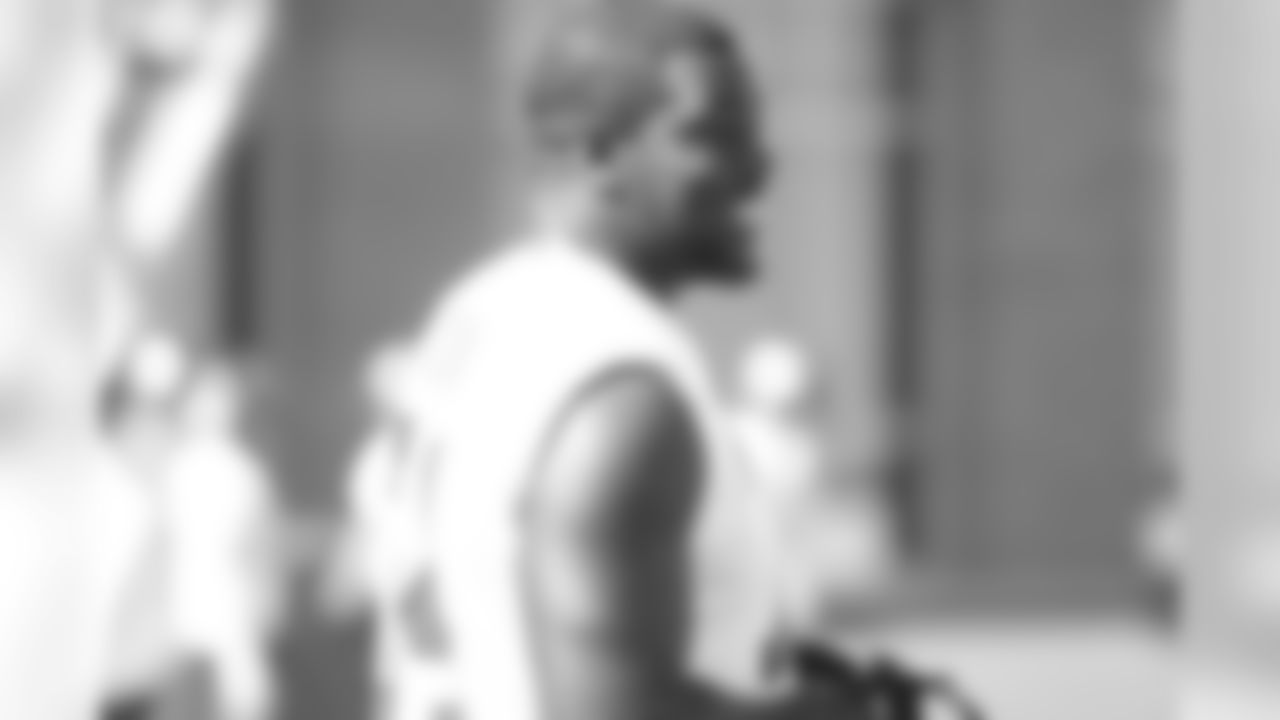 DT Theo Agnew