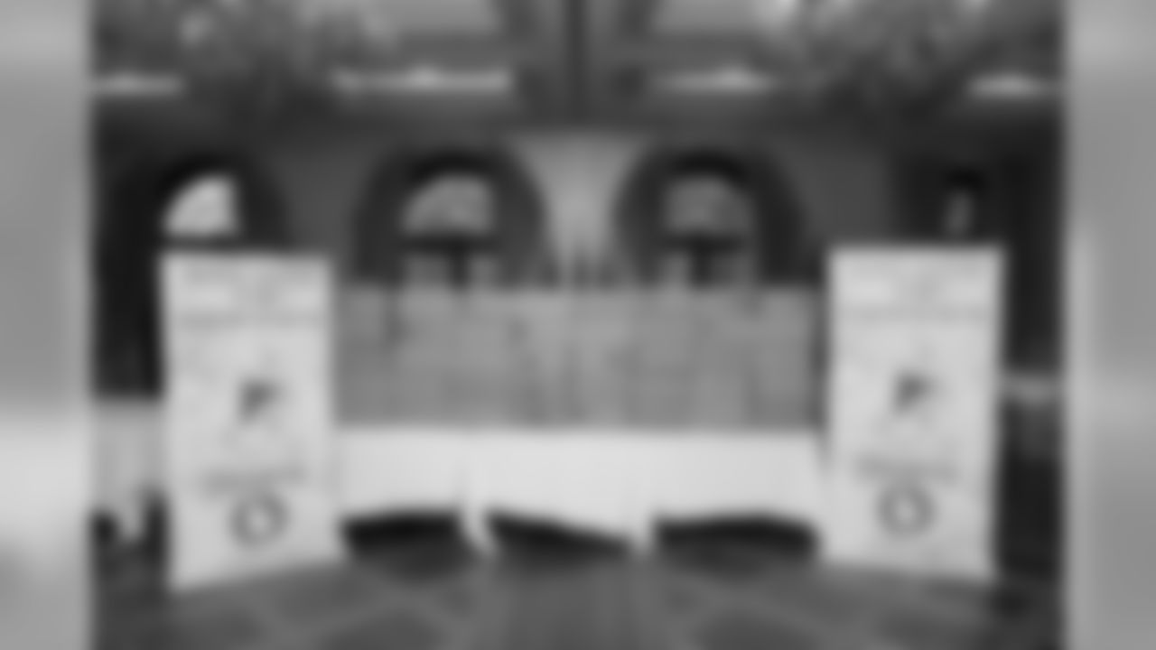 AF_20191115_Associate-VEO-Care-Packages_AH1_2500