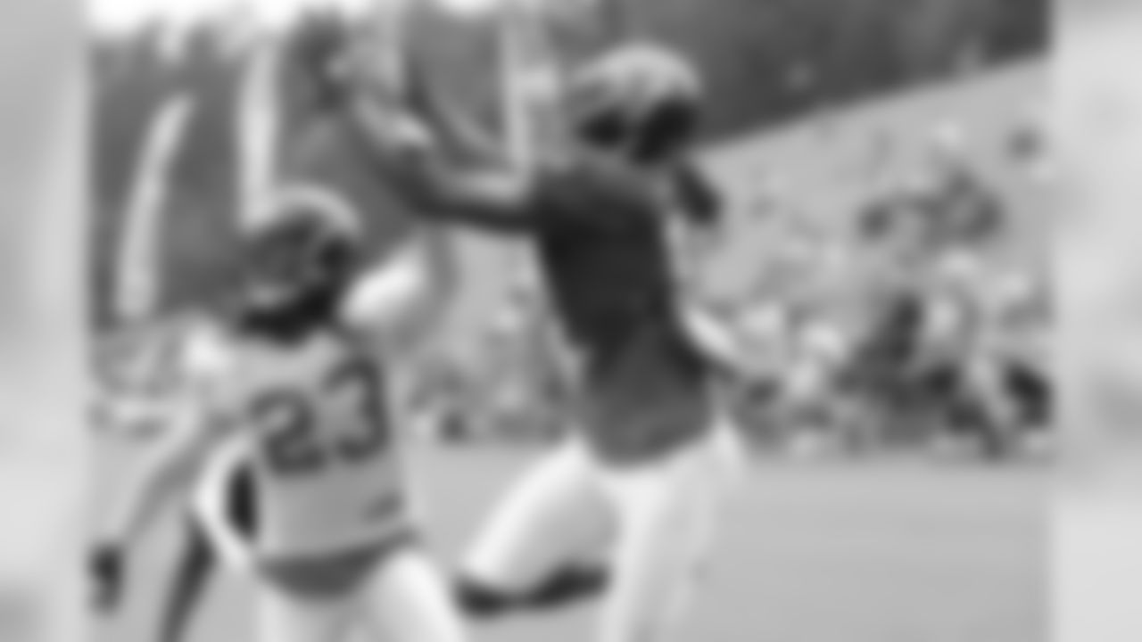 WR Julio Jones goes up for a catch while CB Dunta Robinson defends // 2011 Russell Athletic Training Camp - Day 7 // August 7, 2011 // Flowery Branch, Ga. -