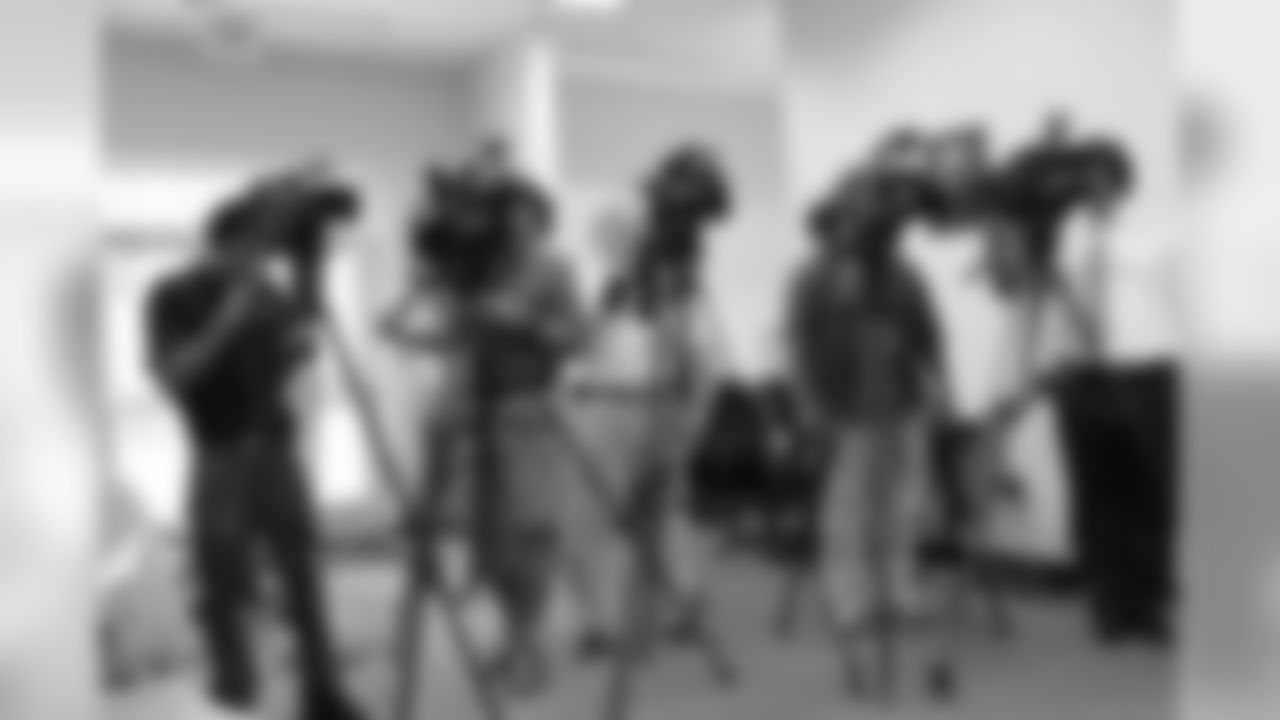 The media listens to CB Dunta Robinson // Player News Conferences // July 26, 2011 // Flowery Branch, Ga. —