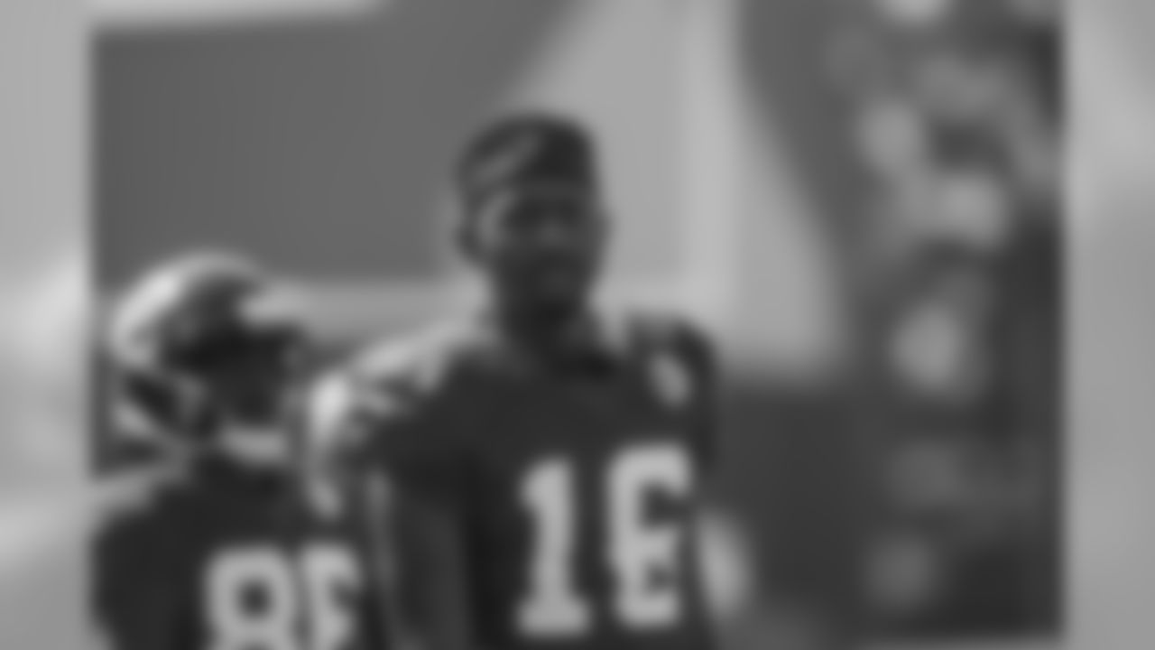 WR Taj Williams