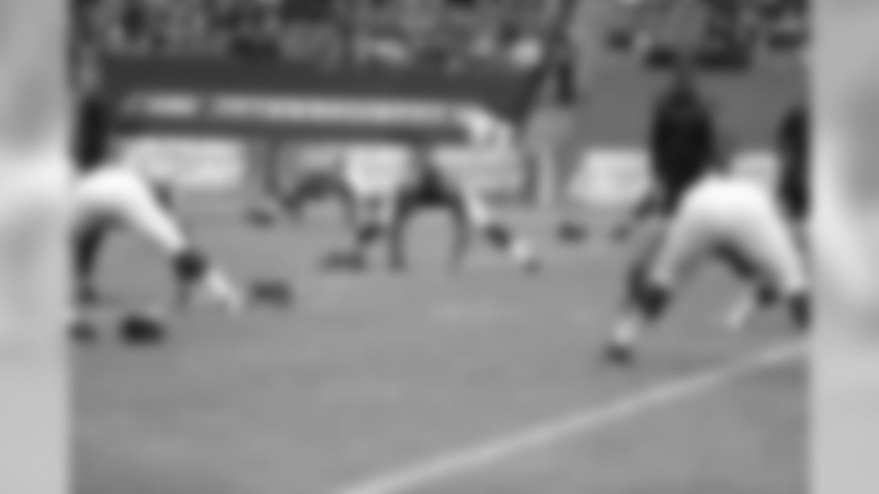 DE Jonathan Massaquoi