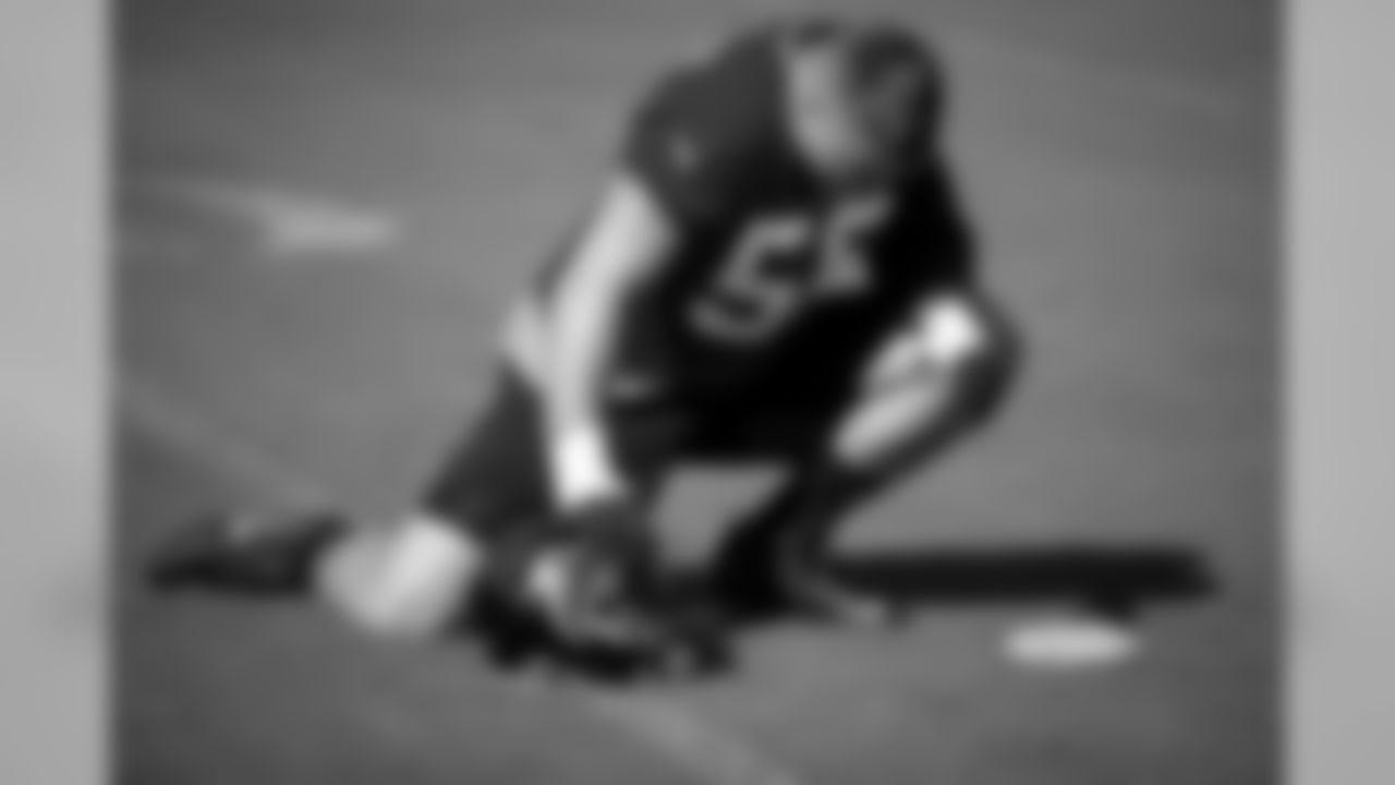 Atlanta Falcons defensive end John Cominsky #50 stretches during practice. (Photo by Kara Durrette/Atlanta Falcons).