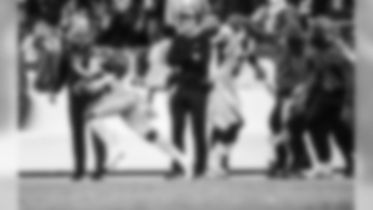 S Damontae Kazee
Atlanta Falcons / Alika Jenner