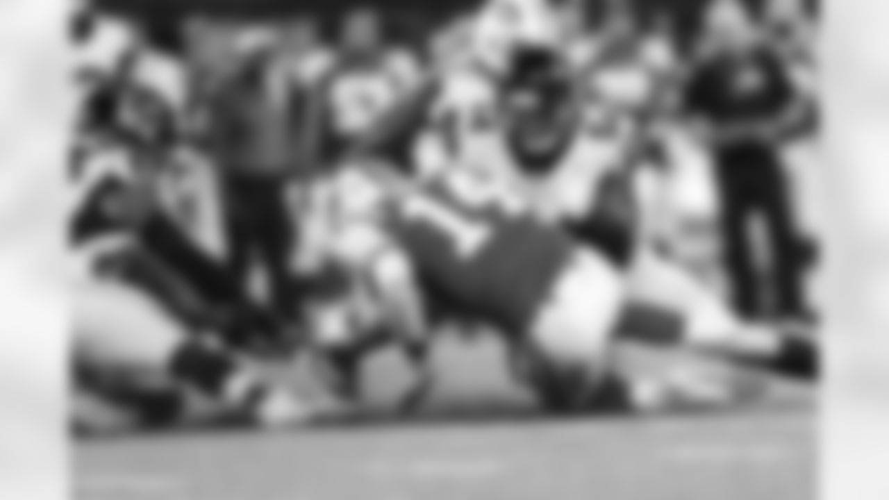 LB Foyesade Oluokun