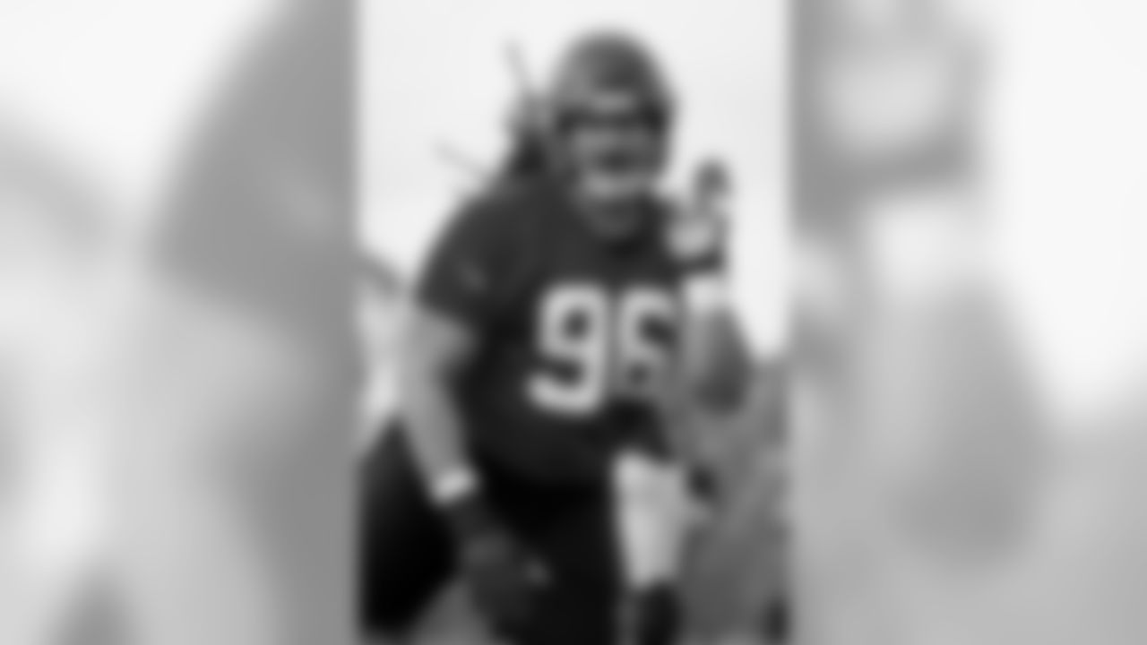 Atlanta Falcons defensive tackle Tyeler Davison #96 in action during practice. (Photo by Kara Durrette/Atlanta Falcons)